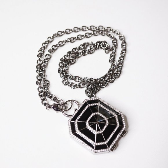 Swarovski Pirates of the Caribbean Pendant Necklace - Picture 2 of 4